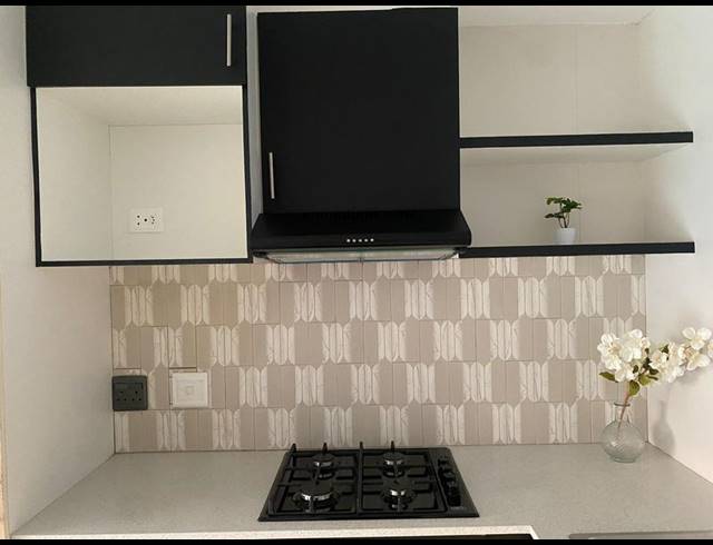 2 BEDROOM APARTMENT FOR SALE IN UMHLANGA RIDGE